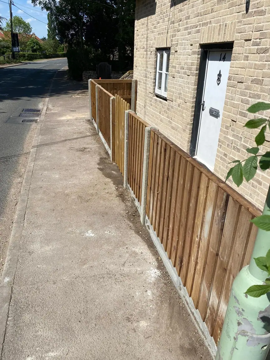 Fencing 24